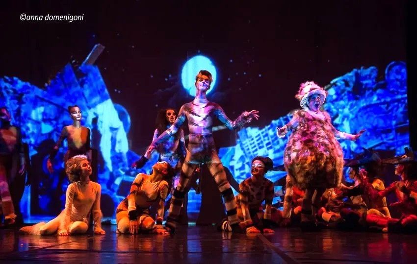 "Cats" è uno dei musical più fantasiosi e avvincenti